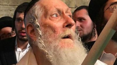 הצדיק יצא, "אין יותר קורונה" - הגה"צ הרב אליעזר ברלנד לפני שחרורו