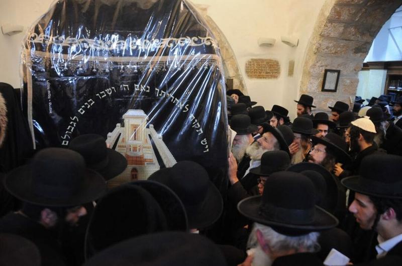 הגאון הרב מנחם קלוגר שליט"א, ראש מוסדות קבר רחל