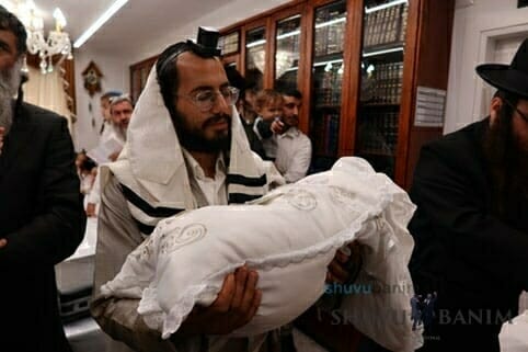 GALLERY: Brit of Son of Rav Shmuel Izik Biton with Rav Berland Shlit"a
