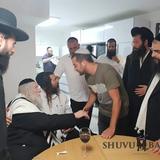 הצדיק מגיע לביקור בית בעיר הרצליה [גלריית תמונות]