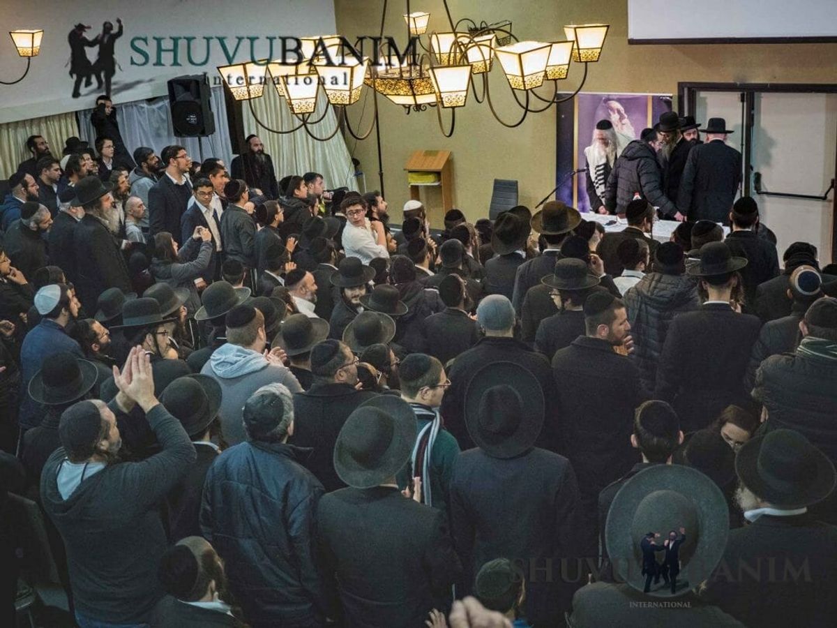 בעל האולם ברחובות אומר - "אני אפתח כולל לרב ברלנד ברחובות ולא אכנע ללחץ של התקשורת"