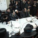 שיעור בבית מורינו הרב אליעזר ברלנד שליט"א למתפללי בעל השדה מחולון