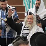 האזינו: בעז"ה אתם תרקדו עד אור הבוקר - ניסים של הגה"צ הרב אליעזר ברלנד שליט"א