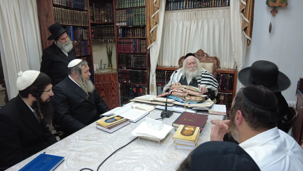 שיעור לאנשי שלומינו מהעיר נתיבות במעונו של הגה"צ רבי אליעזר ברלנד שליט"א