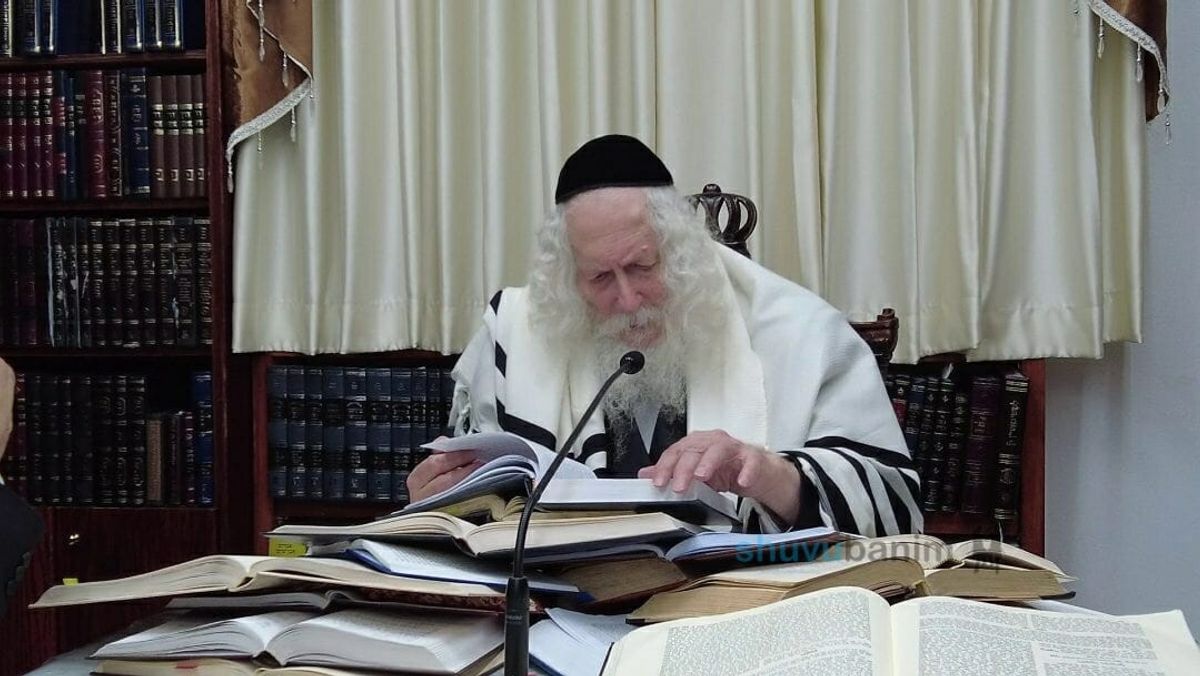 שיעור לתושבי בת ים מהגה"צ רבי אליעזר ברלנד שליט"א במעון קודשו