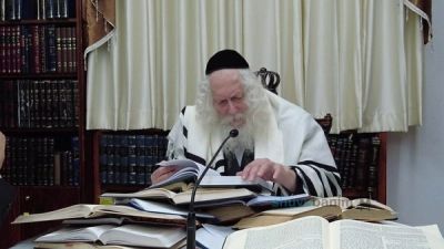 שיעור לתושבי בת ים מהגה"צ רבי אליעזר ברלנד שליט"א במעון קודשו