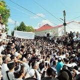 להאזנה: שיחה מיוחדת שהושמע ברמקולים לבאים לאומן ראש השנה תשע"ו מאת הגה"צ הרב אליעזר ברלנד שליט"א