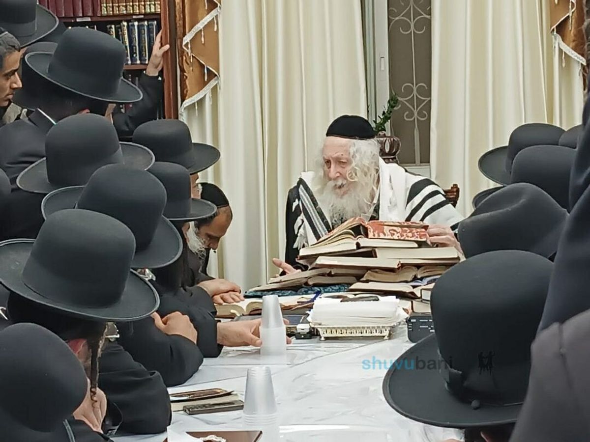 שיעור לתושבי אופקים בבית הגה"צ רבי אליעזר ברלנד שליט"א