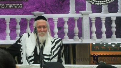 "כל העניין זה מסירות נפש" - החבורה הקדושה של בחורי קהילת שובו בנים עם הגה"צ הרב אליעזר ברלנד שליט"א