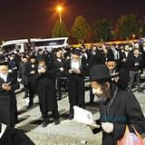 עצרת תפילה וזעקה לפני הכנסת מורינו הרב ברלנד שליט"א למאסר