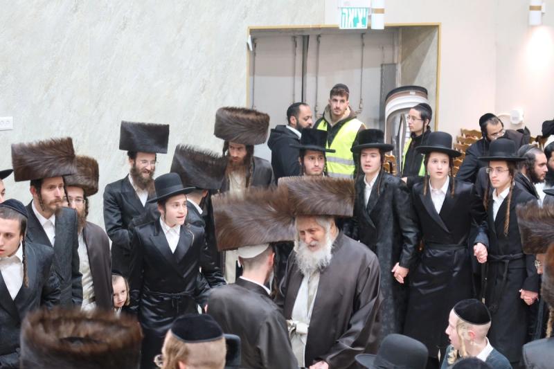 וִישָׁרִים יַעֲלֹזוּ ◇ חתונת נינת מורינו הרב שליט"א בעיר ביתר עילית