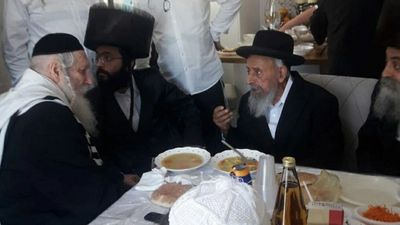 הרב בעדני והרב ברלנד שליט"א בשבע ברכות של אהרון רז