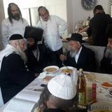 הרב בעדני והרב ברלנד שליט"א בשבע ברכות של אהרון רז