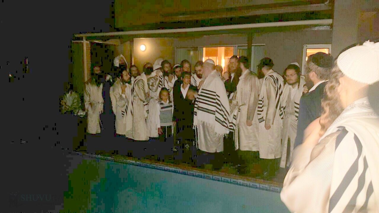 צפו: עכשיו בדרום אפריקה עם הרב ברלנד "כי תעבור במים איתך אני"