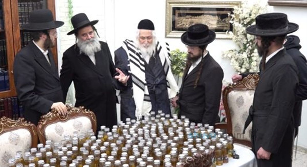 פַּךְ הַשֶּׁמֶן הַטָּהוֹר ◇ הגה"צ רבי אליעזר ברלנד שליט"א בברכת השמן לאברכי 'התאחדות האברכים'