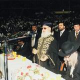 אצטדיון יד אליהו - ערב שבועות תש"ס - כנס היסטורי עם מרן הרב עובדיה יוסף זצוק"ל והרב אליעזר ברלנד שליט"א