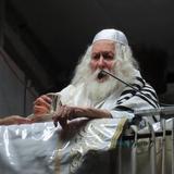 Then Moshe and the Children of Israel Sang • A Report from Shabbos Parshas Beshalach in the Presence of the Holy Tzaddik Rabbi Eliezer Berland shlit"a