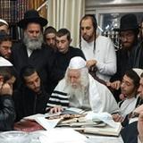 כנס חנוכה לישיבת מתחברים במעון קודשו של הגה"צ רבי אליעזר ברלנד שליט"א