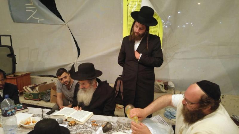 תמונות מהמאהל כעת בכלא אלה באר שבע