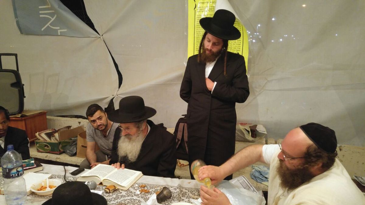 תמונות מהמאהל כעת בכלא אלה באר שבע