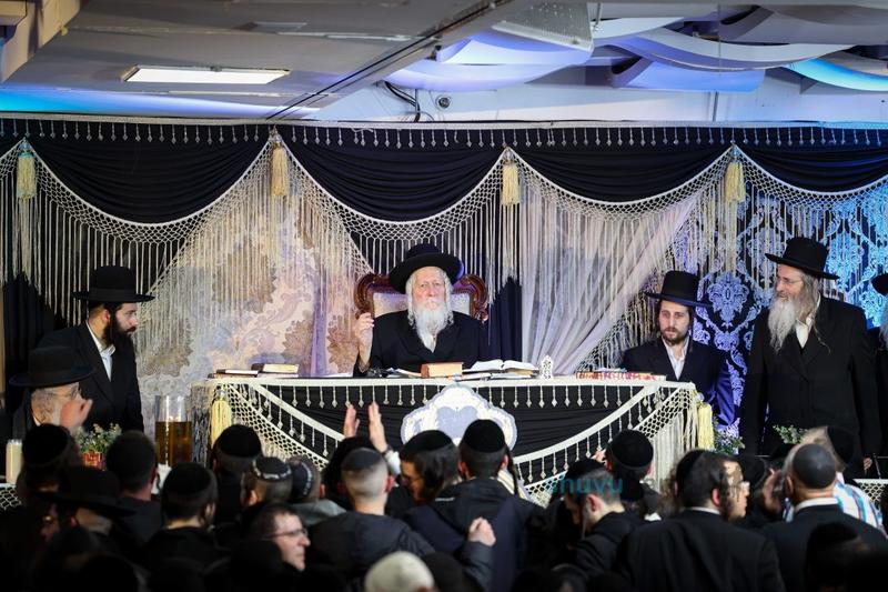 הילולת האלפים בראשותו של הגה"צ רבי אליעזר ברלנד שליט"א • "עַל יְדֵי רַבִּי נָתָן