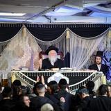 הילולת האלפים בראשותו של הגה"צ רבי אליעזר ברלנד שליט"א • "עַל יְדֵי רַבִּי נָתָן תַּלְמִידוֹ!"   • תיעוד נרחב וגלריית תמונות