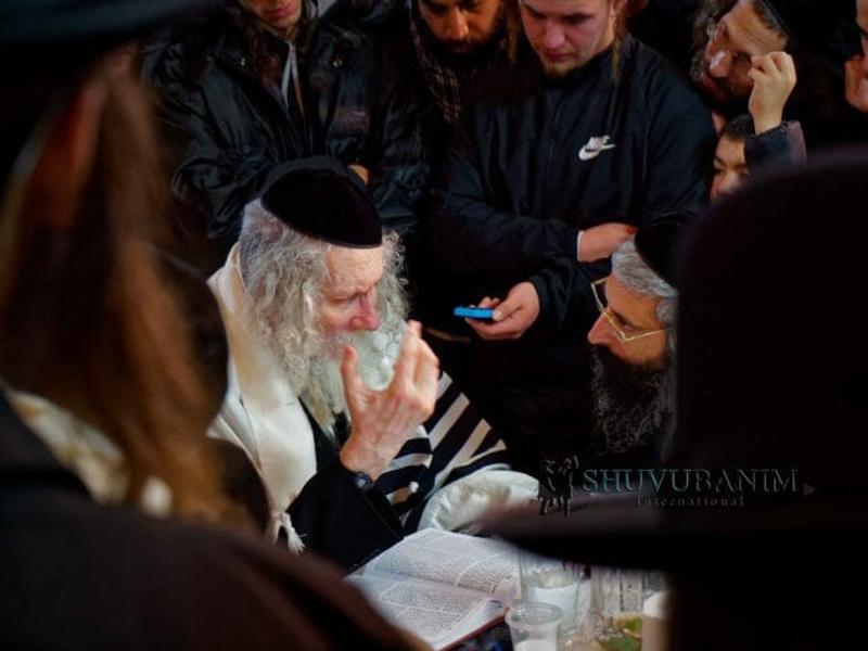 דברי הגה"צ הרב אליעזר ברלנד שליט"א מתומללים יחד עם השיעור המוקלט