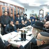 שיעור במעונו של הגה"צ רבי אליעזר ברלנד שליט"א לתושבי רמת גן