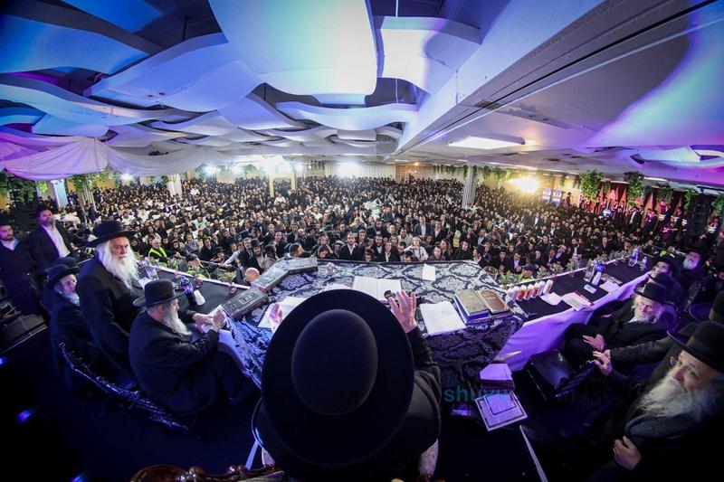 מֵאָה וּשְׁמוֹנִים שָׁנָה