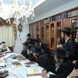 שיעור לתומכי בית מדרשינו 'שובו בנים' המרכזי - בבית הגה"צ רבי אליעזר ברלנד שליט"א