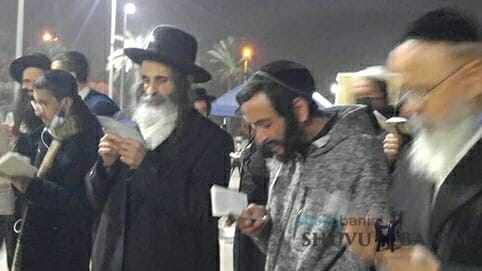 Rabbi Berland Shlit"a to be Returned to Prison -- Prayer Gathering in Ramla Wednesday