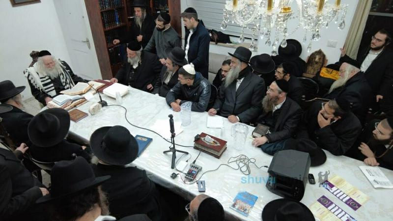 שיעור לאנשי רחובות במעון קודשו של הגה"צ רבי אליעזר ברלנד שליט"א