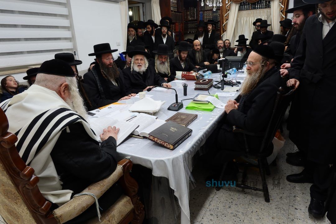 חבורה לנבחני מפעל התורה במעונו של הגה"צ רבי אליעזר ברלנד שליט"א