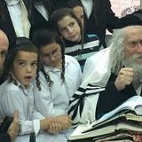 "בזכות שישב בבור הוא זכה וכל דורו זכה איתו" - הגה"צ הרב אליעזר ברלנד שליט"א