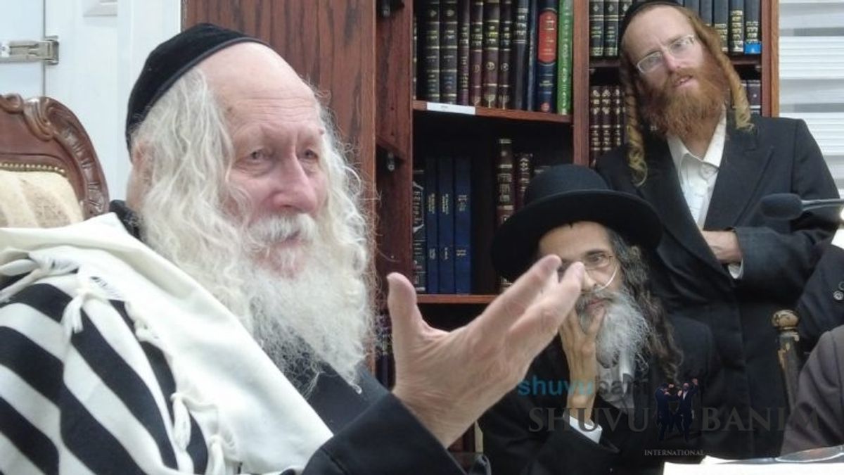 שיעור לאברכי כולל שובו בנים בעיר העתיקה במעונו של הגה"צ רבי אליעזר ברלנד שליט"א