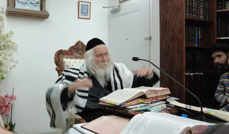 שיעור לקבוצת אברכים תלמידי הפוסק רבי ישראל שרת שליט"א בקודש פנימה