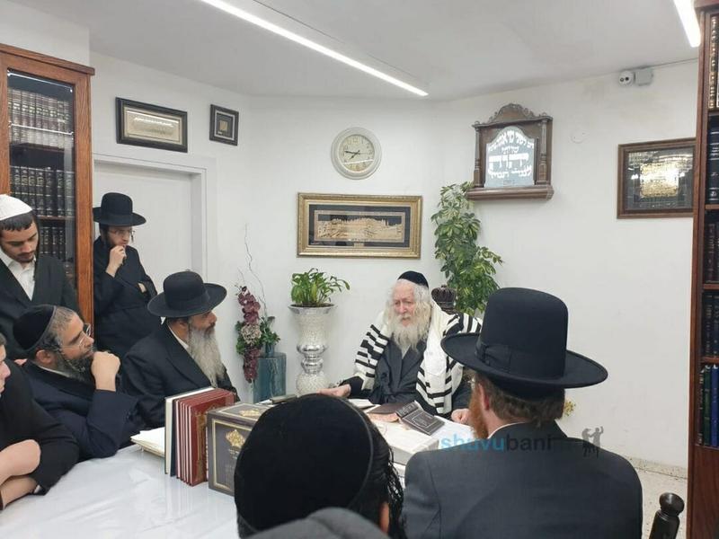 שיעור לבחורי הישיבה לצעירים החדשה בראשות הר' יהודה קרימלובסקי שליט"א