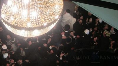 הגה"צ הרב אליעזר ברלנד שליט"א מגיע לראשונה לציון רבי נחמן באומן - תש"פ