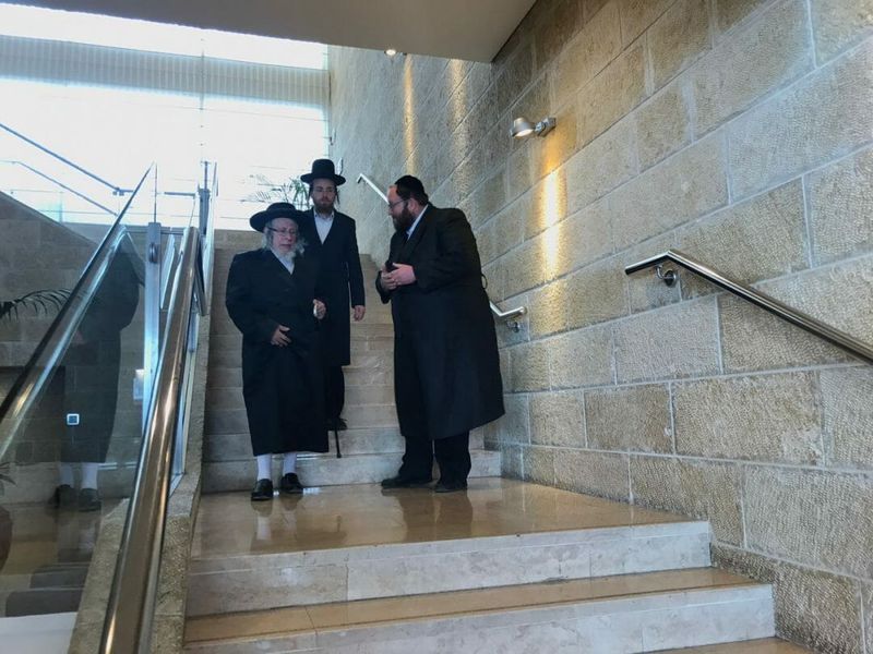 האדמ