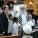 מתחזקים בתפילה לפני הדיון: כנס פסח החגיגי באשדוד עם הגה"צ הרב אליעזר ברלנד שליט"א