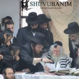 הגה"צ הרב אליעזר ברלנד שליט"א הגיע לשיחה מרגשת והיסטורית בישיבה לבחורים חכמה ודעת שבנשיאותו - גלריית תמונות