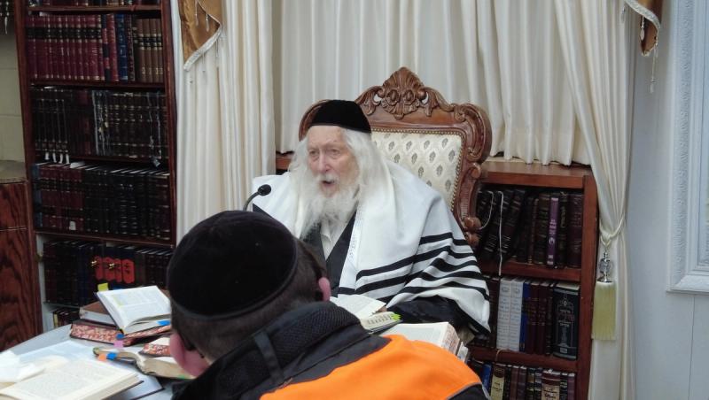 The Joyous Vort (Engagement Celebration) at the Home of Morinu HaRav Berland shlit"a: R' Nachman Sheinfeld