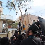 הגה"צ רבי אליעזר ברלנד שליט"א בהלווית האשה מרת גילה נידם ע"ה