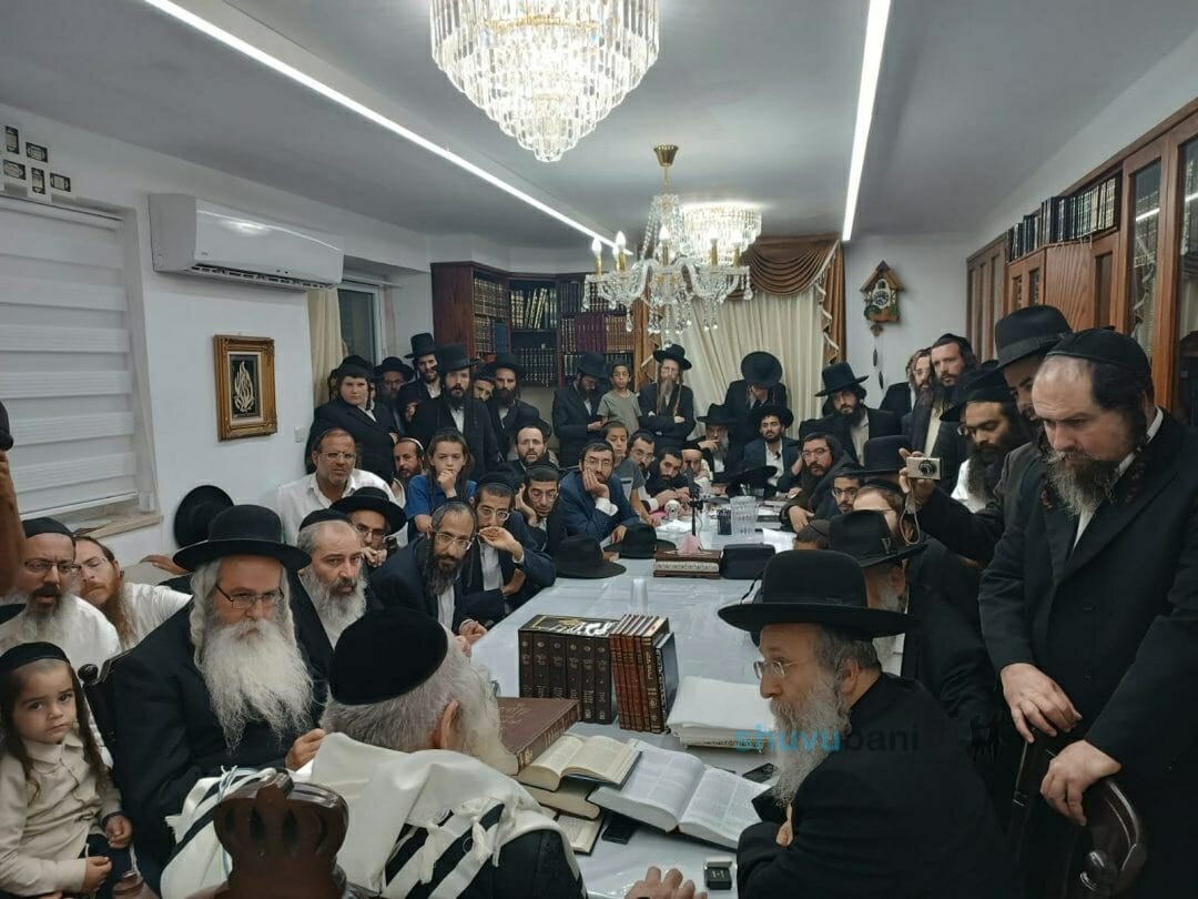 שיעור לכולל חצות בבני ברק בבית הגה"צ רבי אליעזר ברלנד שליט"א