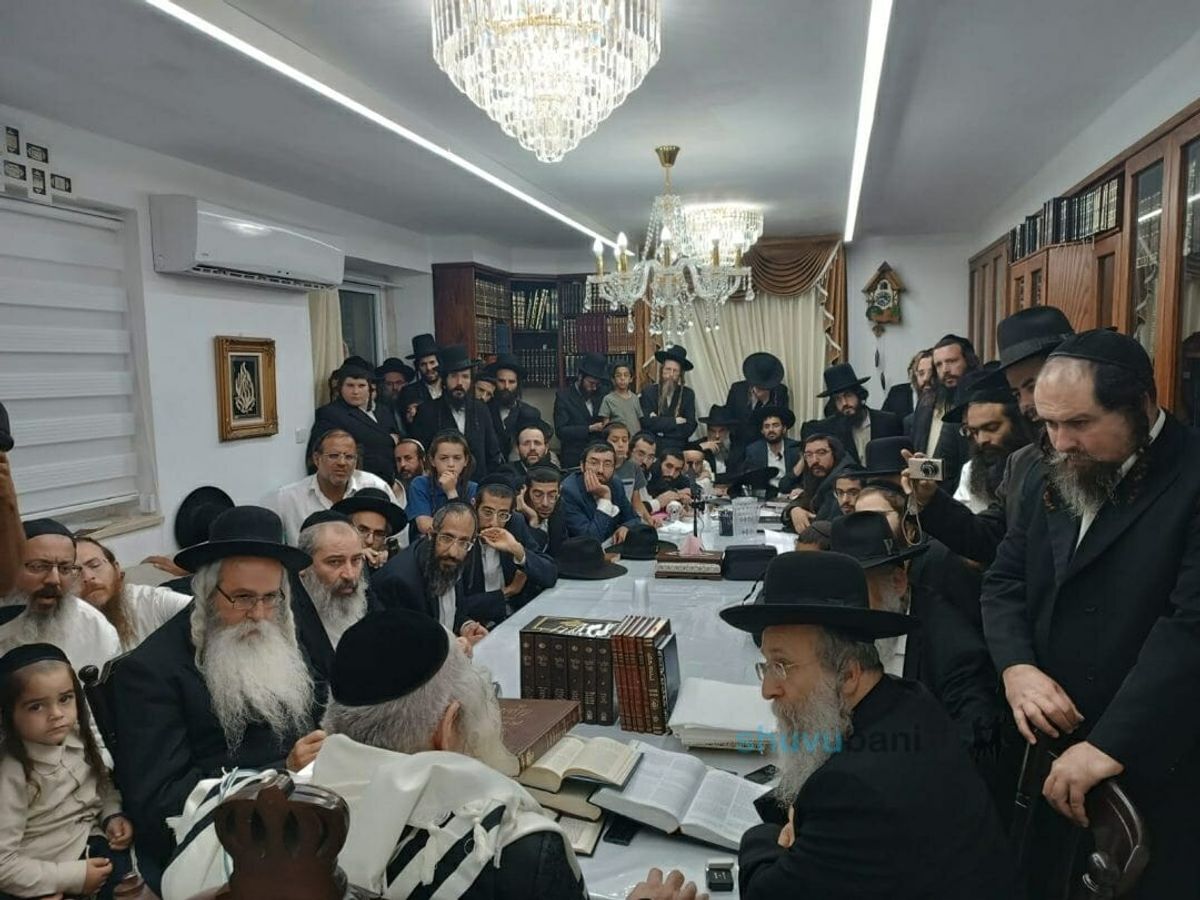 שיעור לכולל חצות בבני ברק בבית הגה"צ רבי אליעזר ברלנד שליט"א