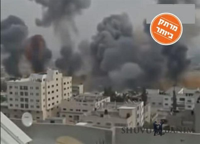 "יש דינים קשים בעולם ומי שיחזיק בביתו ליקוטי מוהרן ינצל"