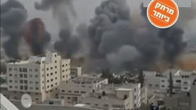 "יש דינים קשים בעולם ומי שיחזיק בביתו ליקוטי מוהרן ינצל" - דברי הגה"צ הרב אליעזר ברלנד שליט"א