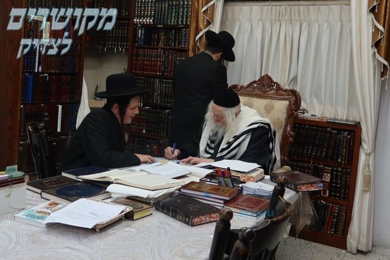 בּוֹחֲרִים בַּקְּדוּשָּׁה • ישיבה קטנה 'חכמה ודעת' חתמו גם בקודש פנימה