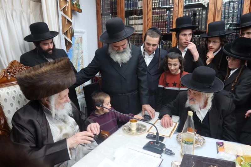 קוֹל מִצְהֲלוֹת חֲתָנִים ◇ שמחת השבע ברכות לנינו של הגה"צ רבי אליעזר ברלנד שליט"א