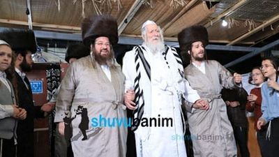 גלריית תמונות מרהיבה מההקפות שניות עם הגה"צ הרב אליעזר ברלנד שליט"א